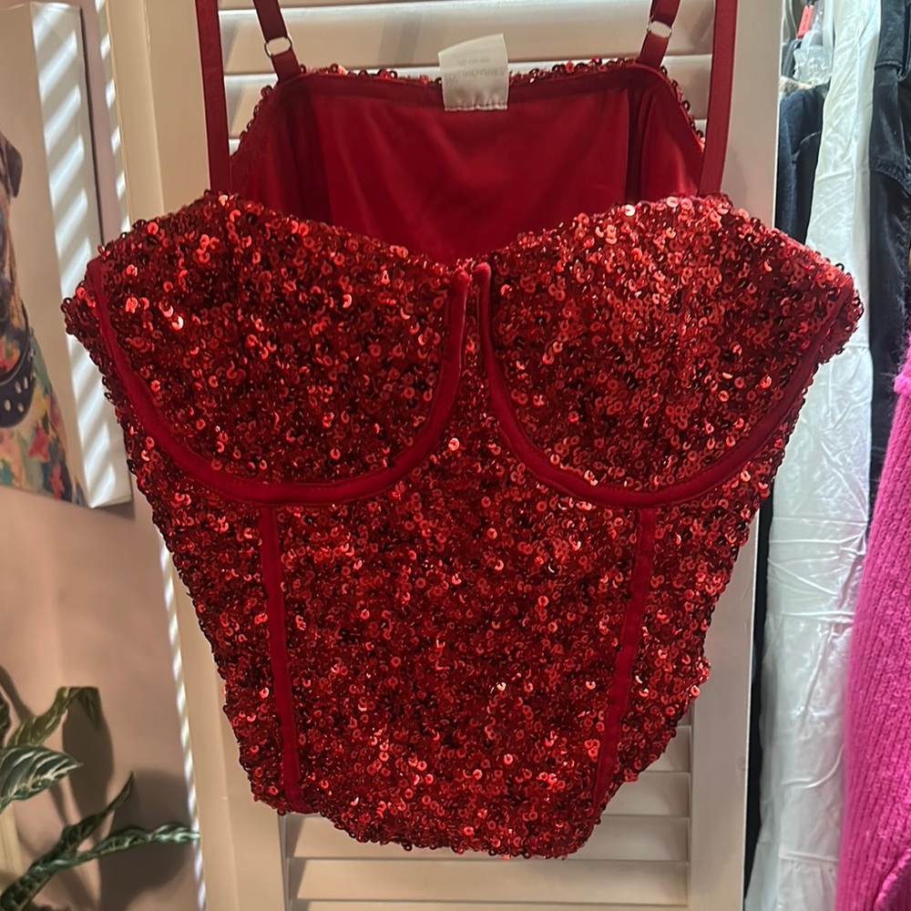No Boundaries Scarlet Sequin Top XL